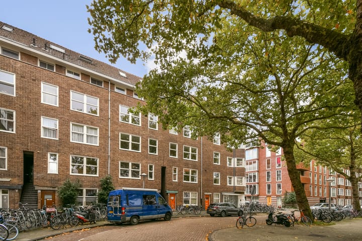 Appartement te huur: Pieter van der Doesstraat 28-2, Amsterdam