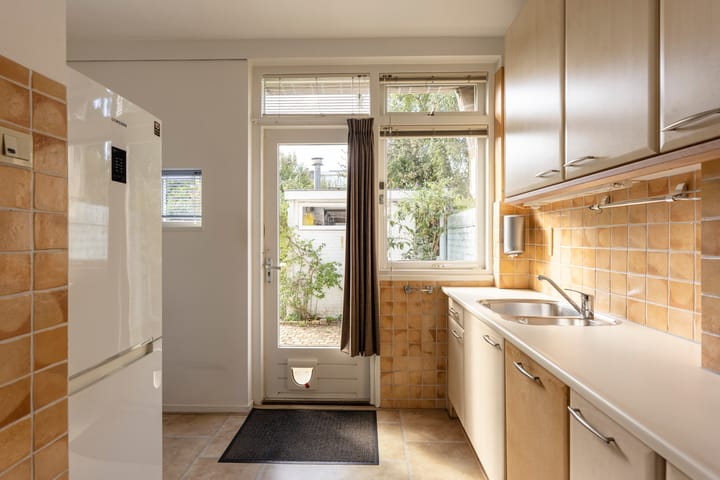 Tussenwoning te koop: Van der Marckstraat 7, Wassenaar