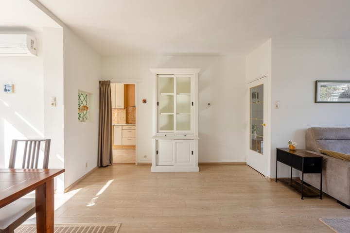Tussenwoning te koop: Van der Marckstraat 7, Wassenaar