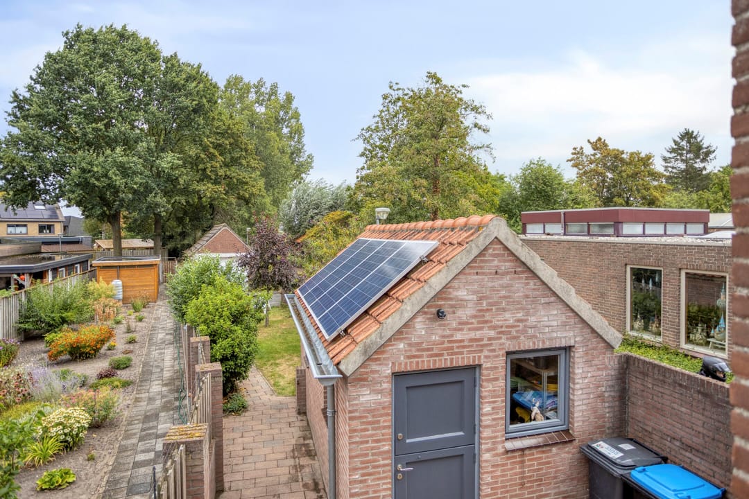 Photo 28 of Hoofdstraat 151