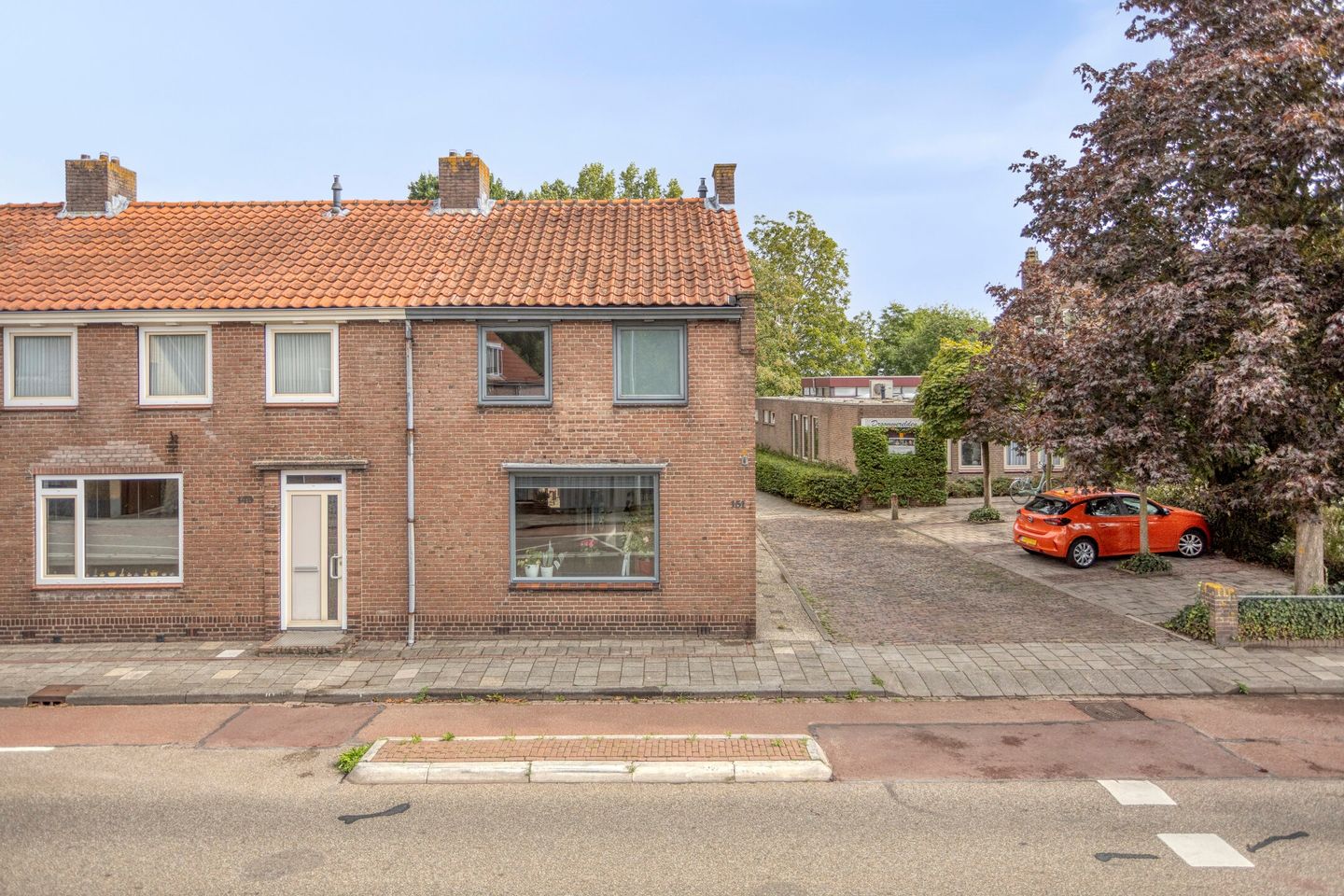 Photo 5 of Hoofdstraat 151
