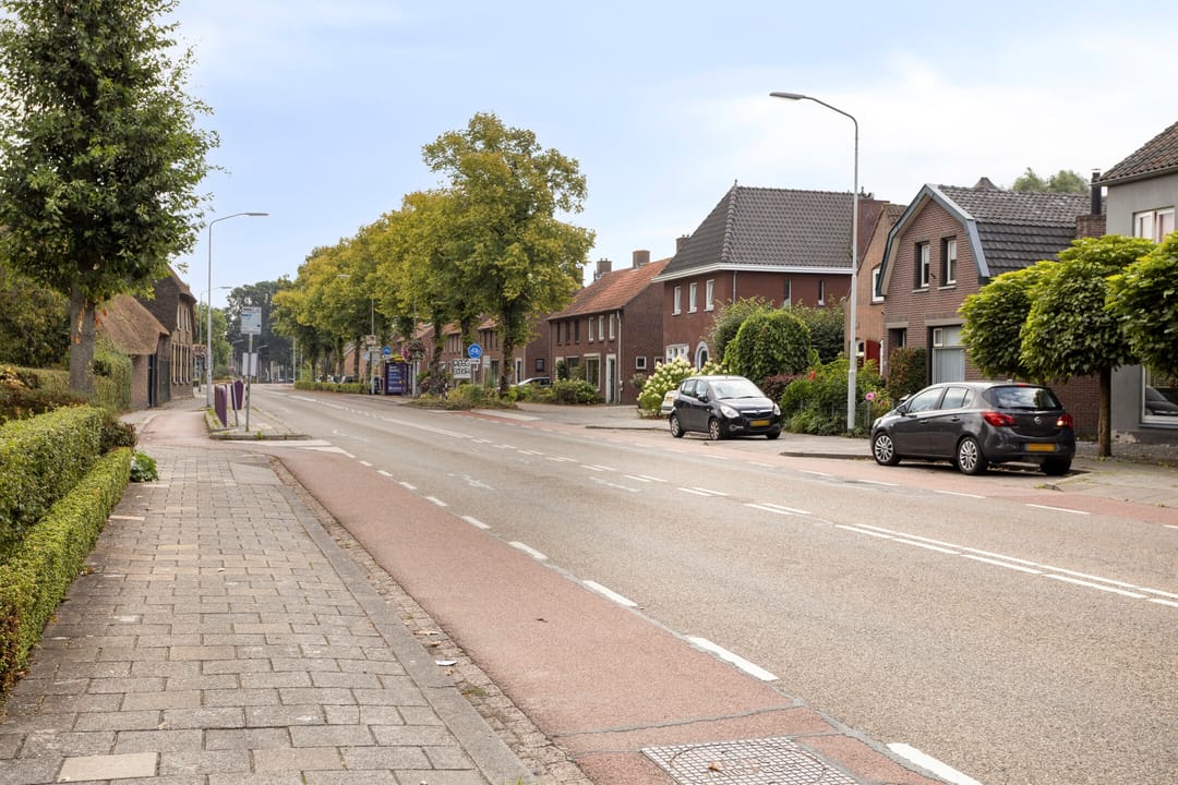 Photo 31 of Hoofdstraat 151