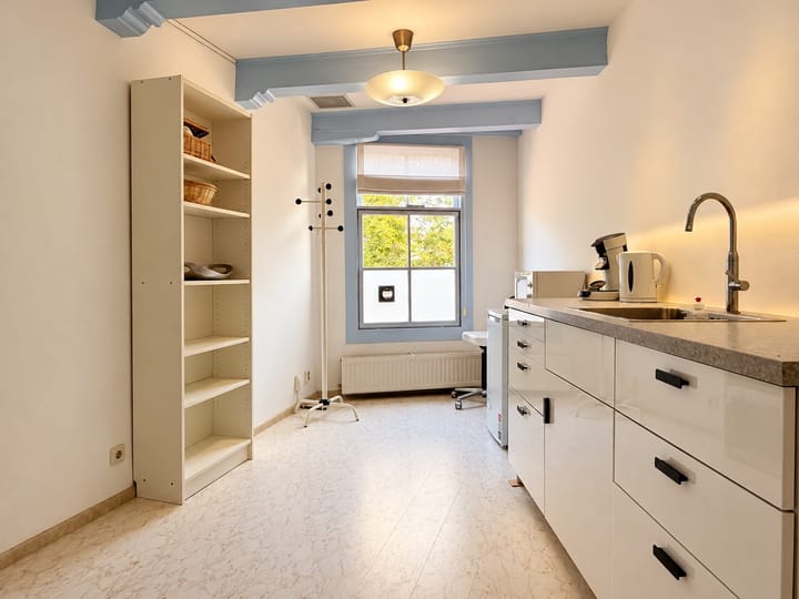Tussenwoning te koop: Nieuwstad 60, Weesp