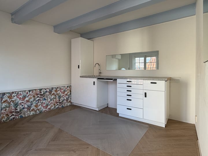 Tussenwoning te koop: Nieuwstad 60, Weesp