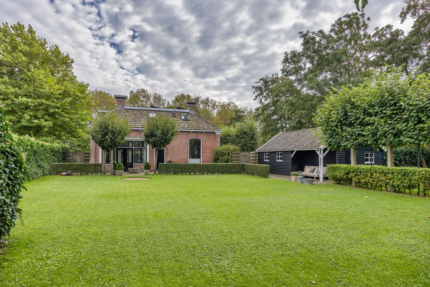 Photo 44 of Schoolsingel 22