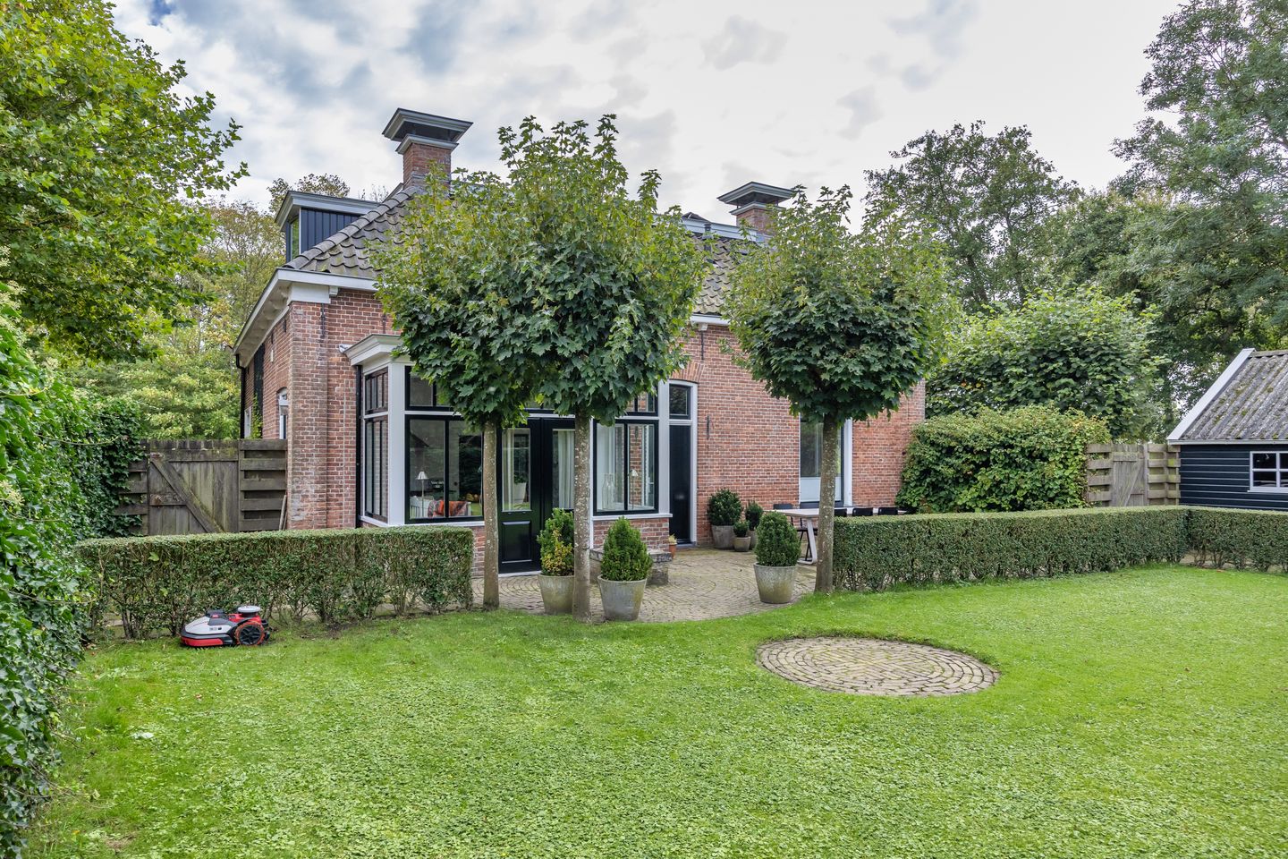 Photo 49 of Schoolsingel 22