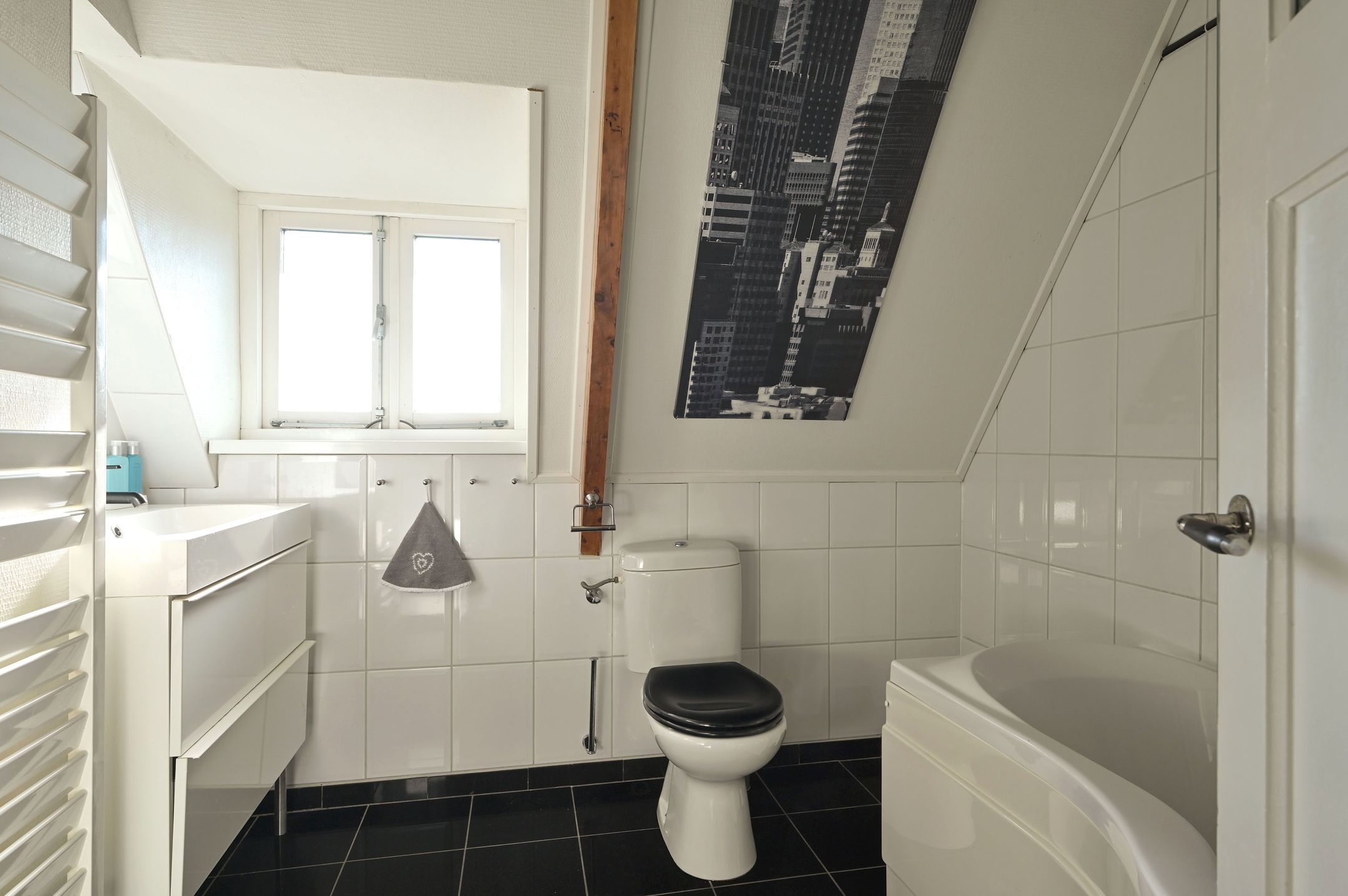 Photo 24 of Vondellaan 37