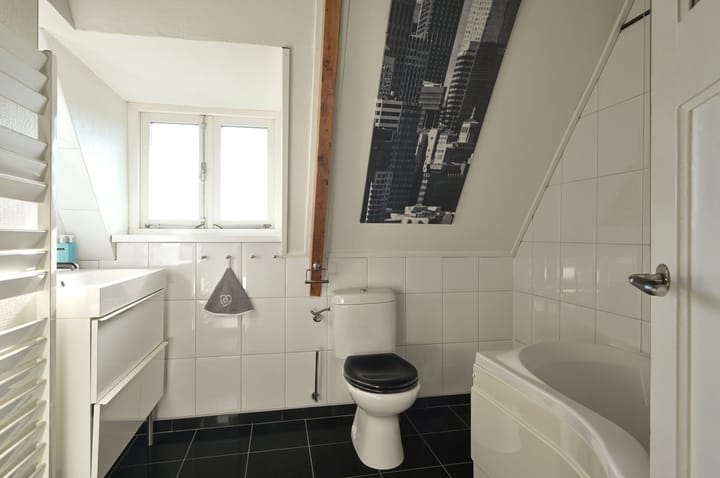 Twee-onder-één-kap te koop: Vondellaan 37, Baarn