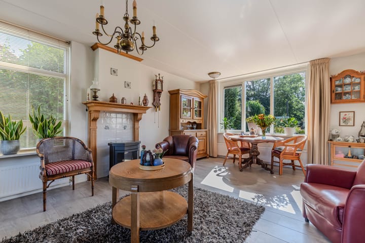 Vrijstaande woning te koop: Van Eysingaleane 19A, Easterein