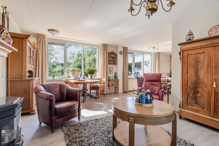 Vrijstaande woning te koop: Van Eysingaleane 19A, Easterein