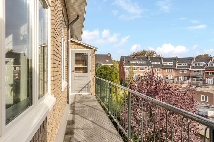 Appartement te koop: Burgemeester Andriessenstraat 30, Hilversum