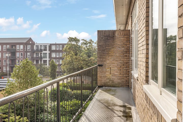 Appartement te koop: Burgemeester Andriessenstraat 30, Hilversum