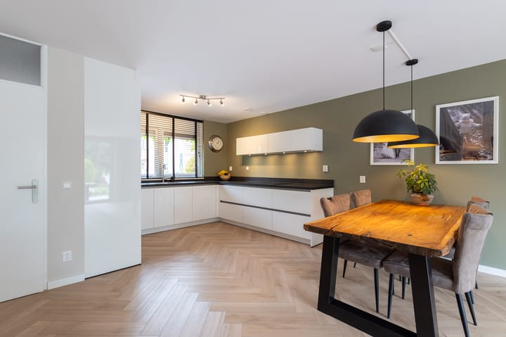 Hoekwoning te koop: Orion 41, Hellevoetsluis