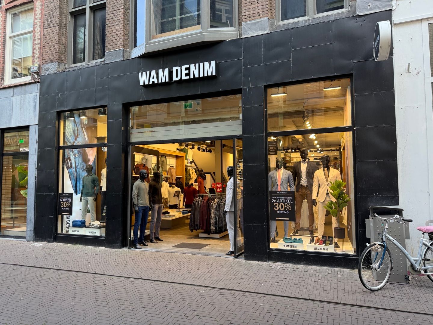 Bekijk foto 3 van Spuistraat 32