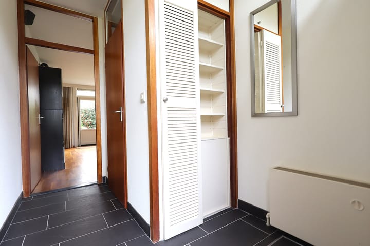 Tussenwoning te koop: Basielhof 14, Oosterhout (Nb)
