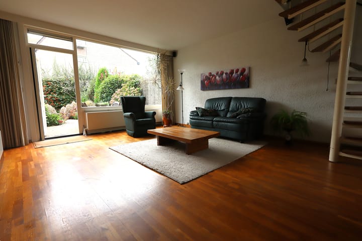 Tussenwoning te koop: Basielhof 14, Oosterhout (Nb)