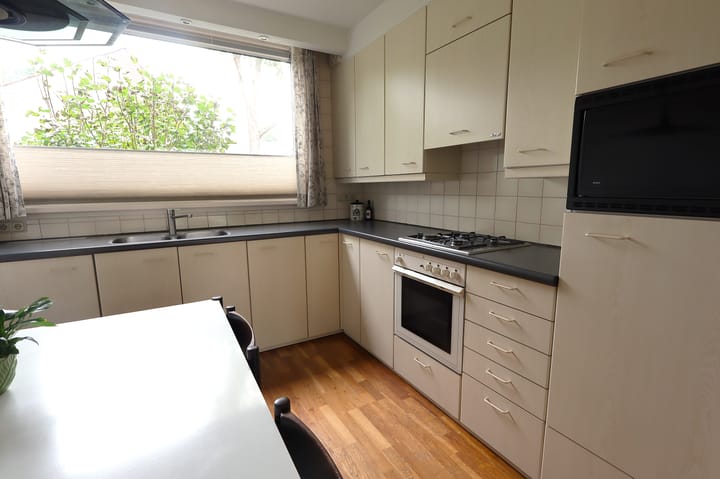 Tussenwoning te koop: Basielhof 14, Oosterhout (Nb)