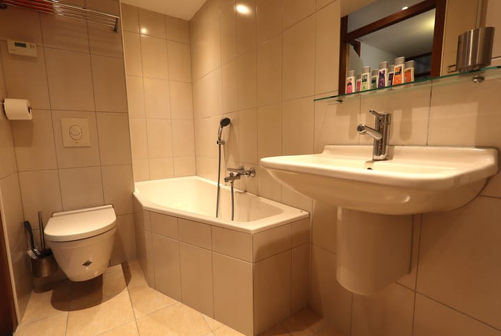 Tussenwoning te koop: Basielhof 14, Oosterhout (Nb)