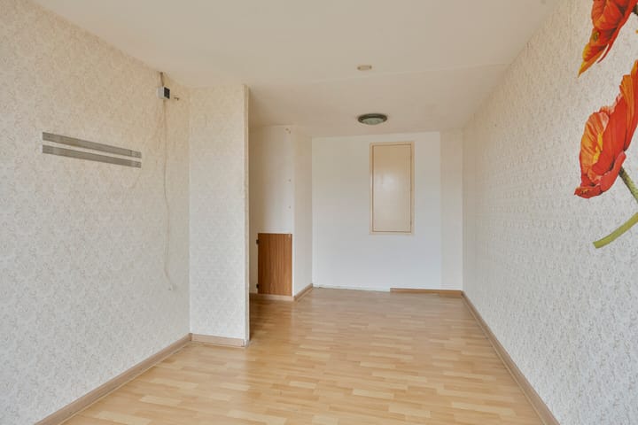 Tussenwoning te koop: Maria Rutgerslaan 43, Hoofddorp