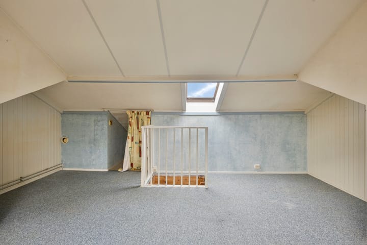 Tussenwoning te koop: Maria Rutgerslaan 43, Hoofddorp