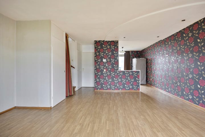 Tussenwoning te koop: Maria Rutgerslaan 43, Hoofddorp