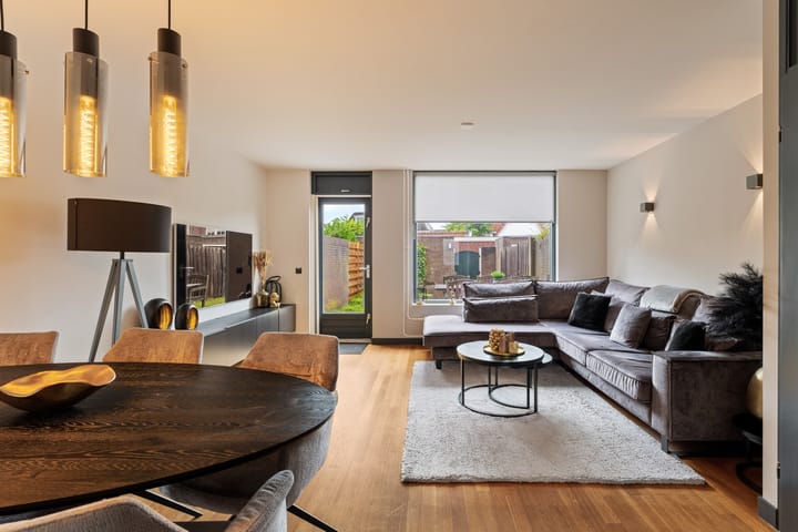 Tussenwoning te koop: Florahof 9, Noordwijk (Zh)