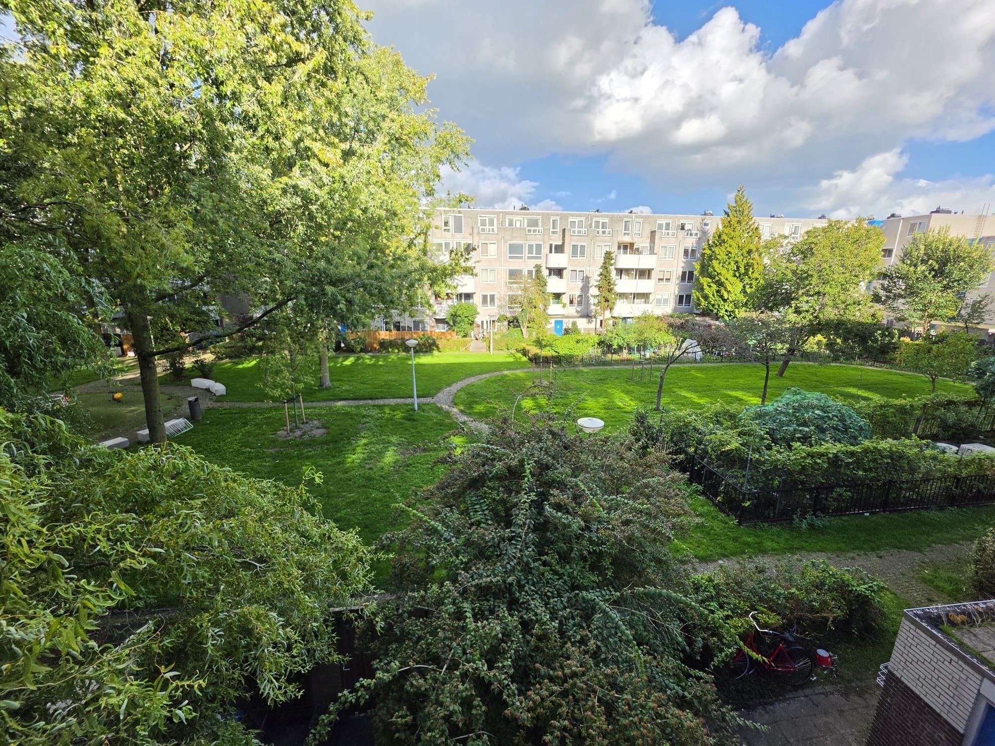 Photo 21 of Barbusselaan 135