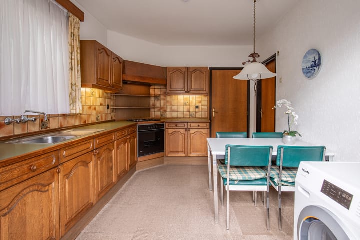 Hoekwoning te koop: Kasteel Hillenraedtstraat 17, Roermond