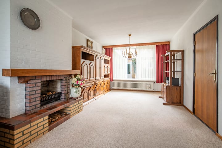 Hoekwoning te koop: Kasteel Hillenraedtstraat 17, Roermond