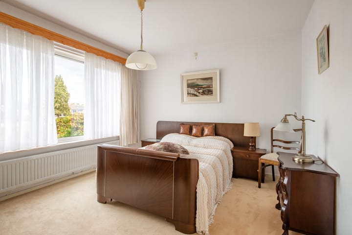 Hoekwoning te koop: Kasteel Hillenraedtstraat 17, Roermond