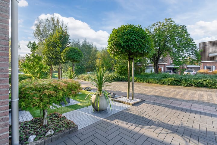 Photo 2 of Sleedoornstraat 84