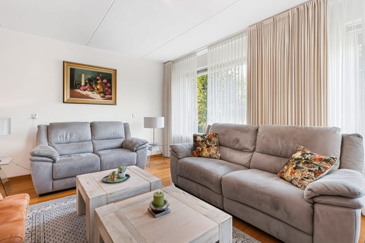 Twee-onder-één-kap te koop: Sleedoornstraat 84, Lichtenvoorde