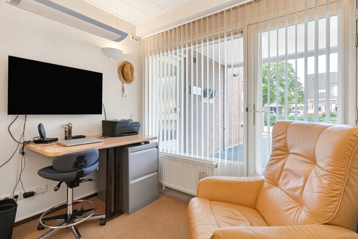 Twee-onder-één-kap te koop: Sleedoornstraat 84, Lichtenvoorde