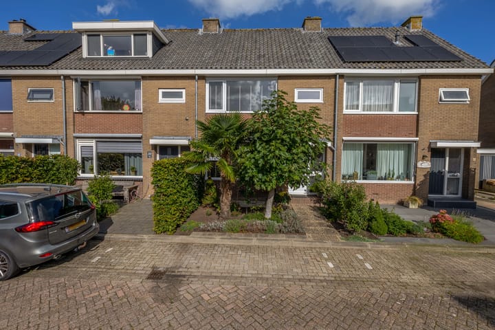 Foto 4 van Julianalaan 28