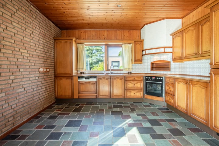 Vrijstaande woning te koop: Heereveldje 8, Landgraaf