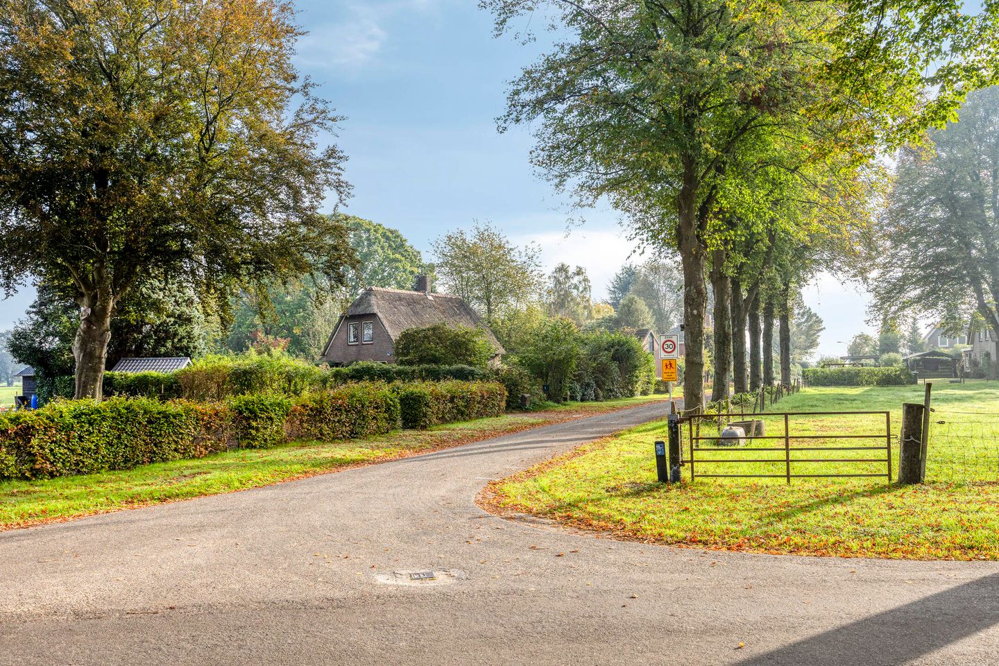 Photo 55 of Esweg 1