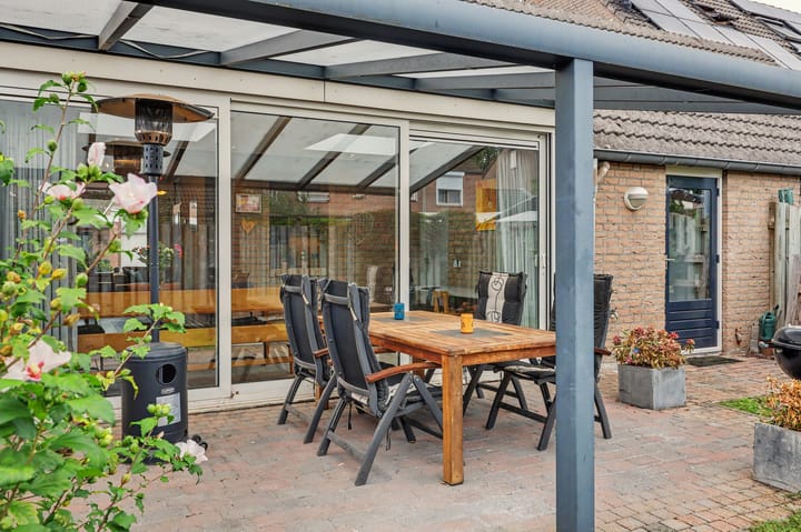 Tussenwoning te koop: Jofferspas 15, Oostrum