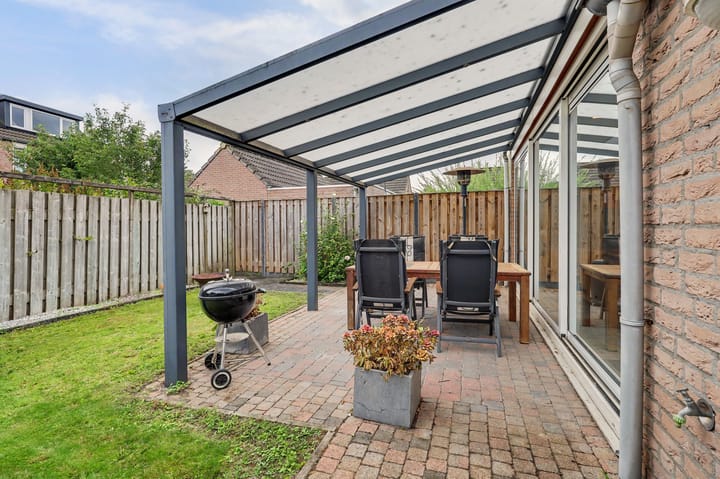 Tussenwoning te koop: Jofferspas 15, Oostrum