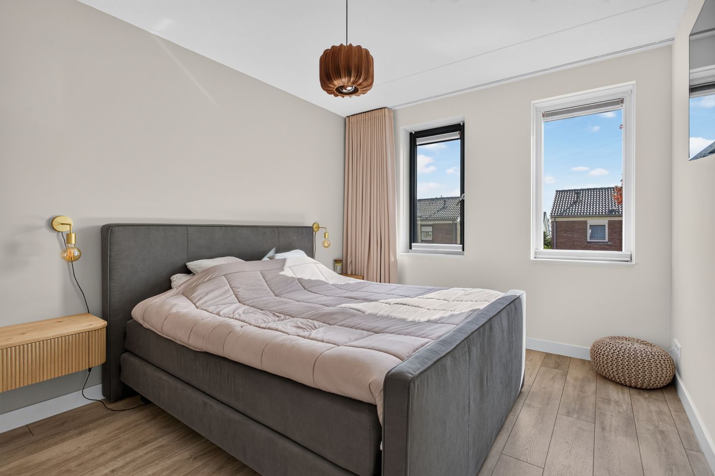 Photo 19 of Irenestraat 56