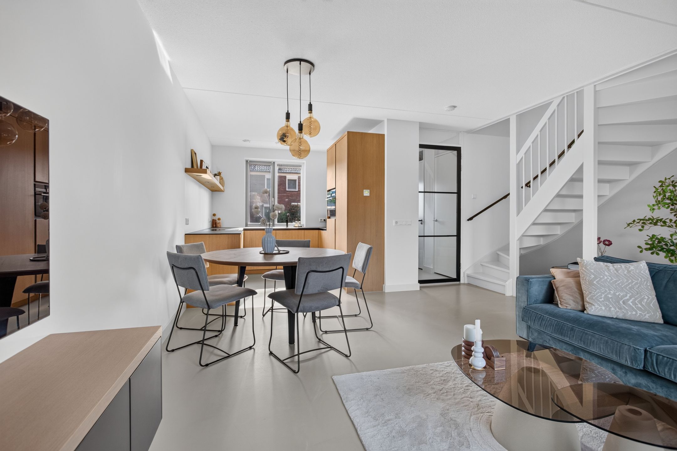 Photo 15 of Irenestraat 56