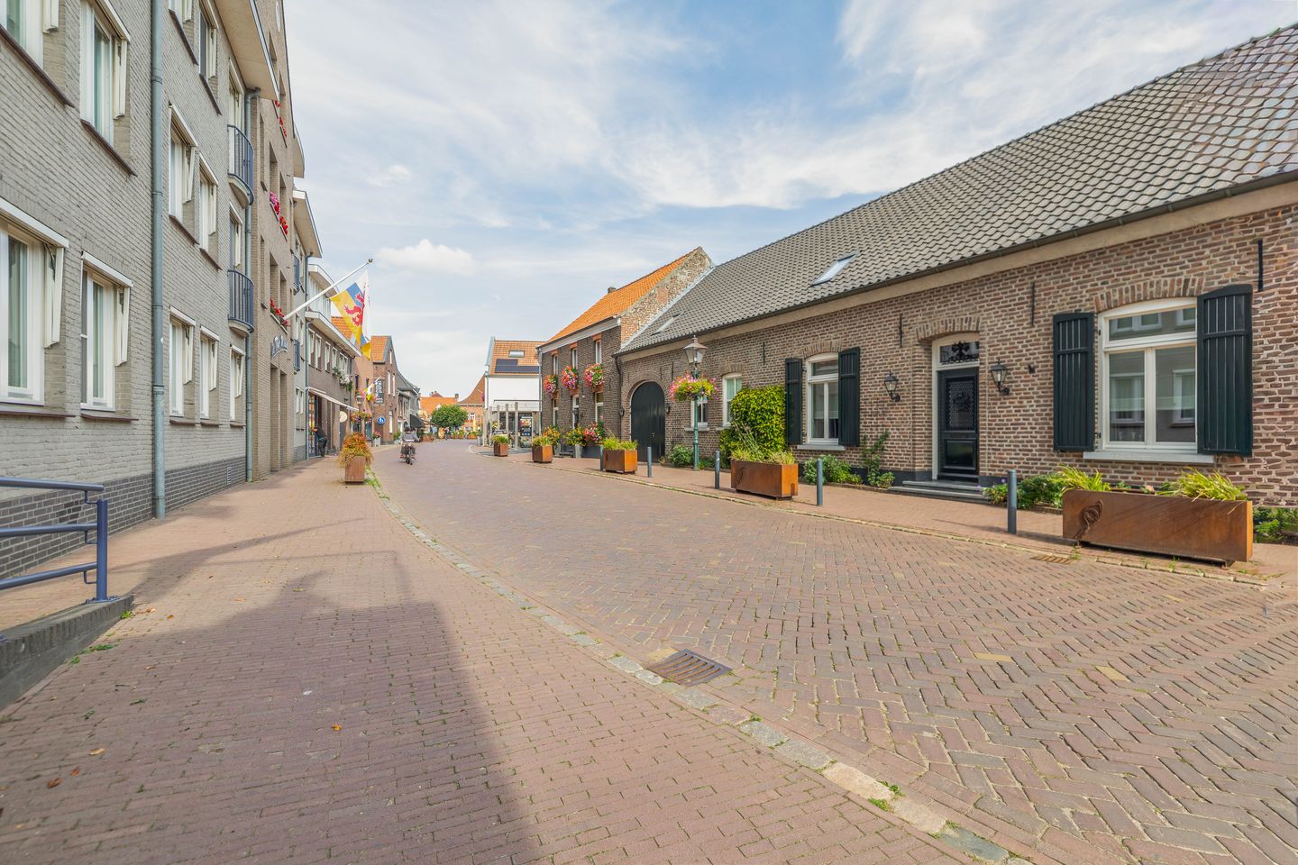 Photo 34 of Schans 14-C