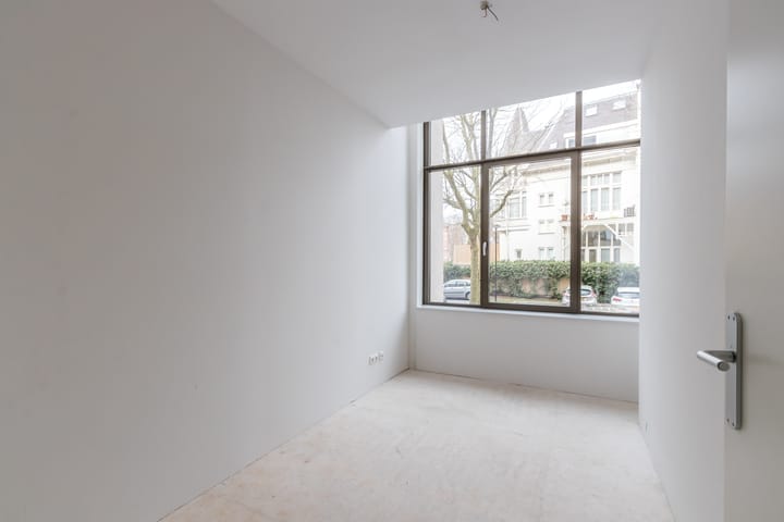 Appartement te huur: Laan van Meerdervoort 55C10, 'S-Gravenhage