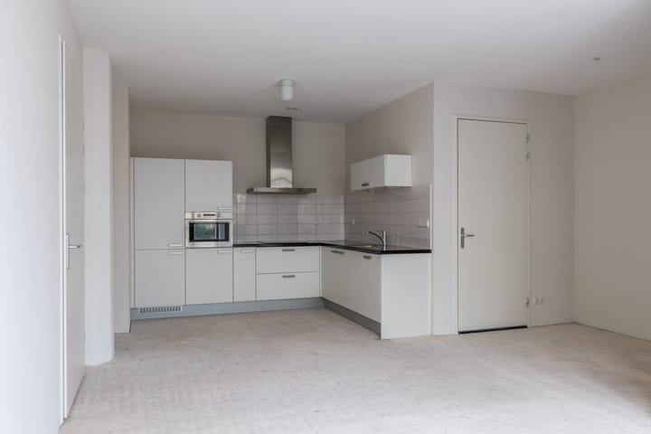 Appartement te huur: Laan van Meerdervoort 55C10, 'S-Gravenhage