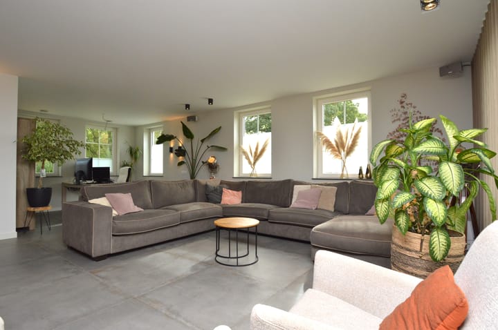 Vrijstaande woning te koop: Heitrak 7A, Neerkant