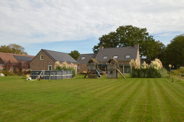 Vrijstaande woning te koop: Heitrak 7A, Neerkant