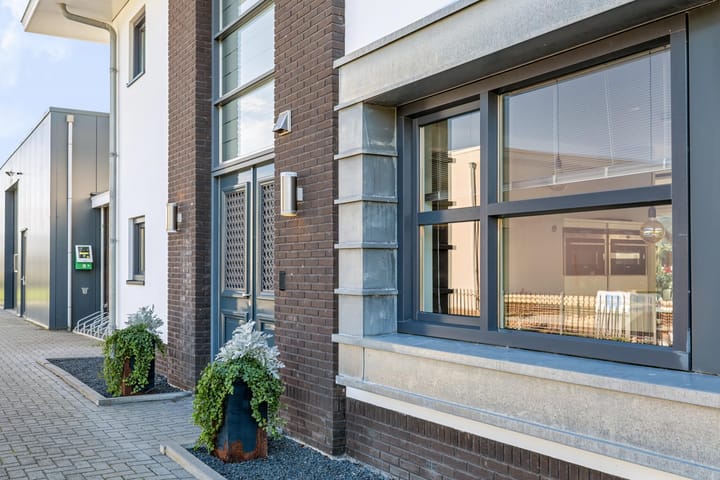 Vrijstaande woning te koop: Buitenvaart 1713, Hoogeveen