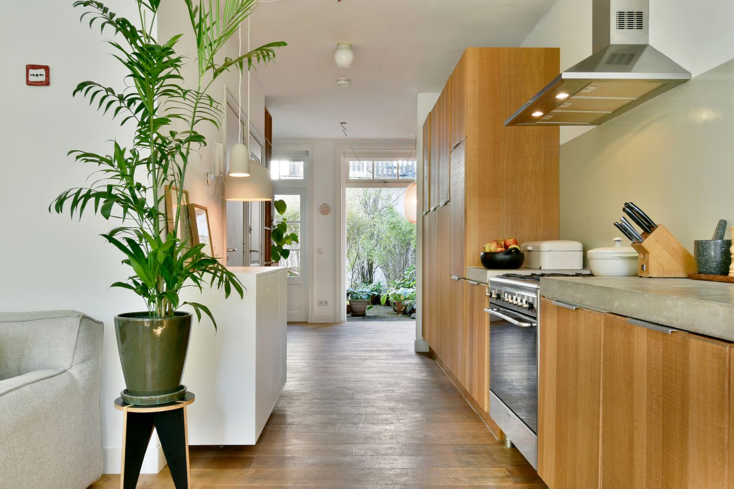 Photo 10 of Egelantiersgracht 36-1
