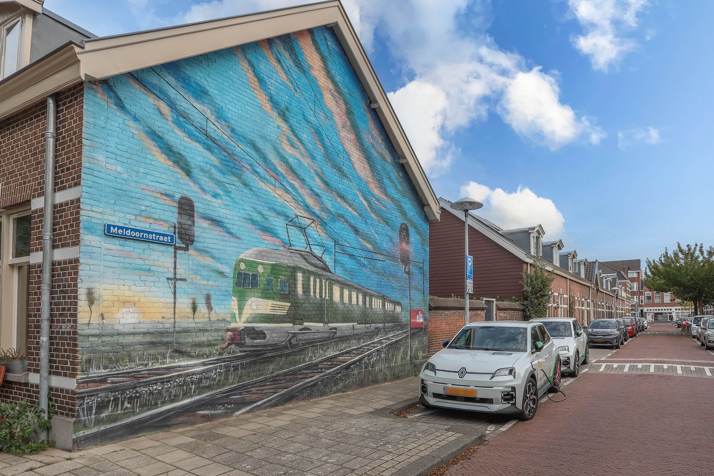 Photo 25 of Meidoornstraat 14