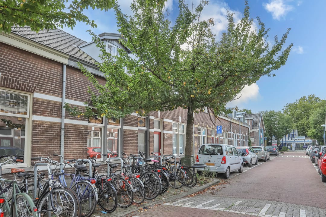 Photo 23 of Meidoornstraat 14
