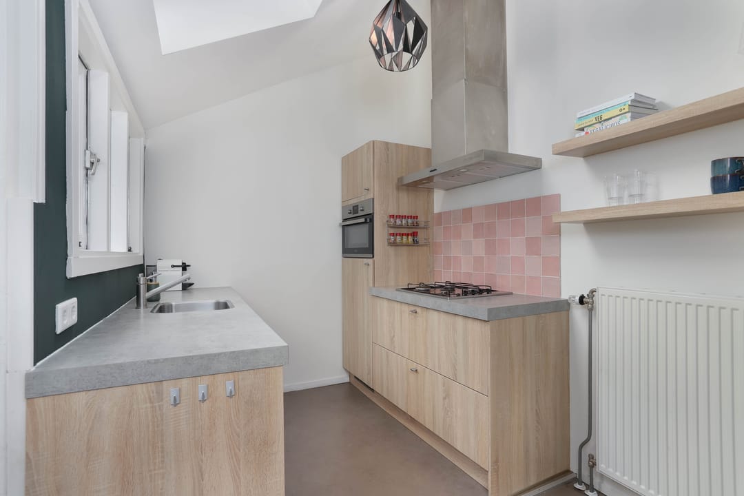 Photo 7 of Meidoornstraat 14